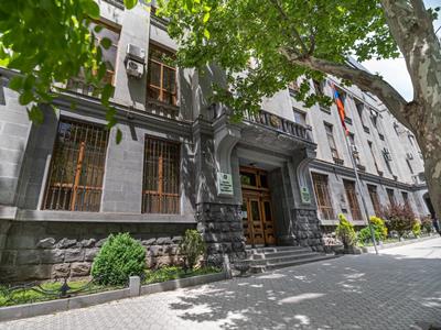 Բնակարանային գողությունների մեջ մեղադրվող անձը հանձնվել է Ավստրիայի իրավասու մարմիններին