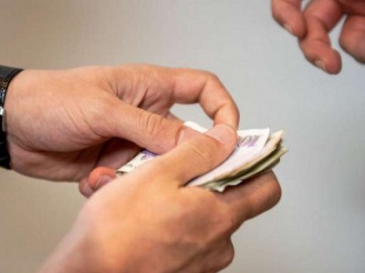 Բացահայտվել է կաշառքի միջնորդության պատրվակով ոստիկանության նախկին պաշտոնյայի կողմից գումար ստանալու դեպք