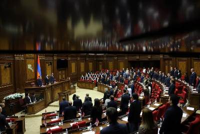  «Հրապարակ». ՔՊ-ական պատգամավորներից շատերը խոր ընկճախտի մեջ են հայտնվել