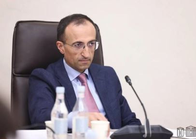 Министр: В Армении 21000 пенсионеров продолжают получать пенсии наличными – число уменьшается