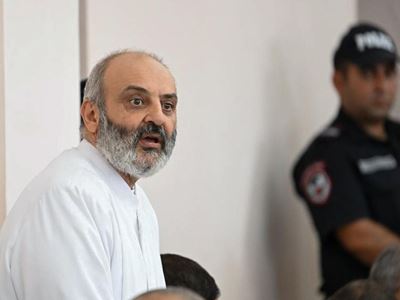 Начало заседания суда по делу архиепископа Галстаняна и других отложено