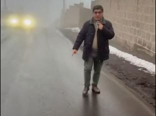 Манукян: Как так вышло, что асфальт на улице у дома Авиняна не разрушен, а на проспекте Гая образовались траншеи?