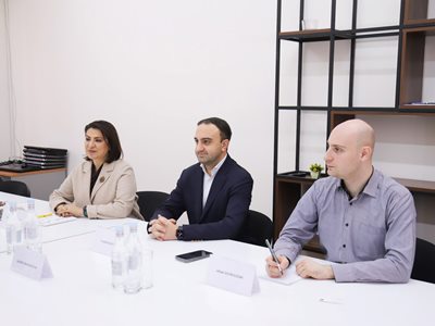 Արդարադատության փոխնախարարը ԱԶԲ ներկայացուցիչների հետ քննարկել են հետագա համագործակցության ուղղությունները