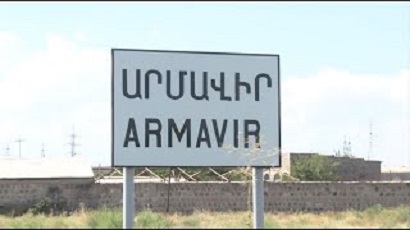 На дорожном указателе по пути к тюрьме Армавира было найдено повешеное тело гражданина