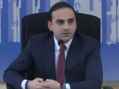 Ինչու են ձգձգվում ձնամաքրումից հետո Երևանի փողոցներից աղի ու ավազի մաքրման աշխատանքները