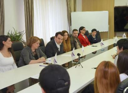 «Сильная Армения»: Примерно 25% семейного бюджета тратится на лекарства