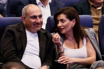 Пашинян с уважением относится к решению Анны Акопян