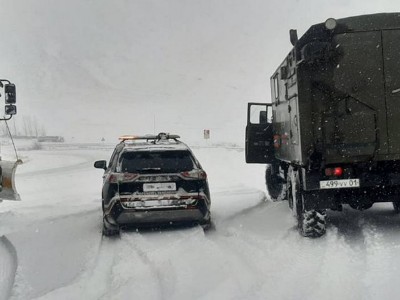 Վարդենյաց լեռնանցքը, Վեդի-Լանջառ ավտոճանապարհը կցորդով տրանսպորտային միջոցների համար փակ են