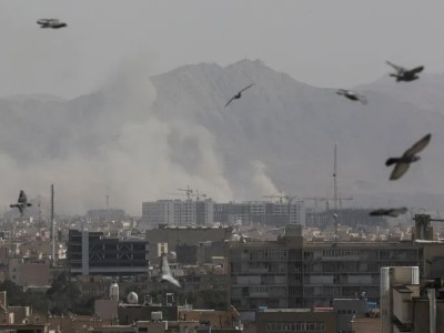 US, Iran vow to continue large-scale strikes
