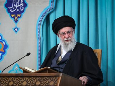 NYT: CIA tracked Khamenei for months; Intelligence helped US, Israel time strike