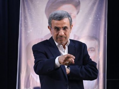 Relatives of Former Iranian President Deny Reports of His Death