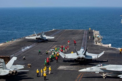 US Says Iranian Forces Failed to Hit USS Abraham Lincoln