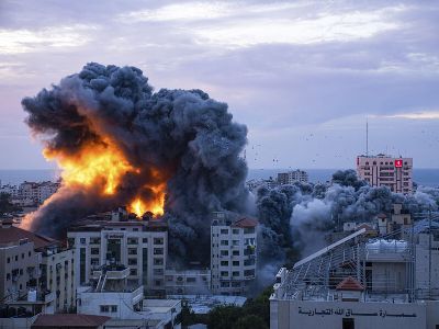 6 injured after Iran missile strike on Jerusalem
