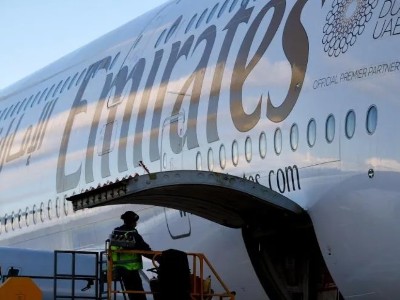 Limited Flights Resume at Dubai Airports