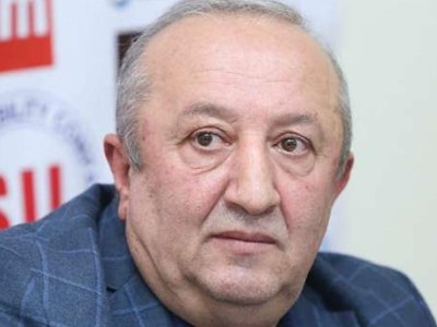 «Пастинфо»: Суд отклонил иск о конфискации 4 млрд. 370 млн 985 000 драмов у генералов Мовсеса Акопяна и Армена Арутюняна