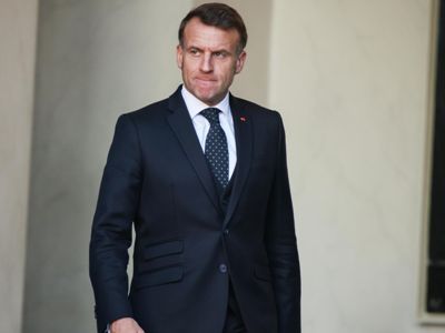 Macron expresses solidarity with Sanchez following Trump's threats