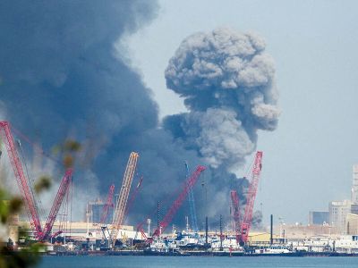 Iran strikes Kuwait oil refinery with missile