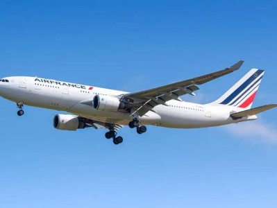 ԱՄԷ-ից Air France-ի տարհանման չվերթը հրետակոծության պատճառով ստիպված է եղել վերադառնալ