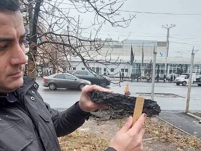 Чахоян: Асфальт на проспекте Гая Еревана уложен с откатом