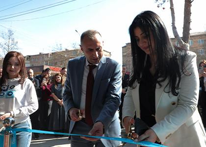 Ամիօ բանկն արդեն Էջմիածնում է