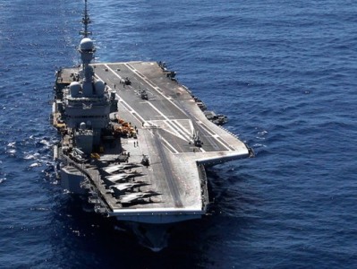 French aircraft carrier Charles de Gaulle enters Mediterranean