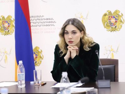 Министр юстиции Армении провела очередное заседание Совета по конституционным реформам