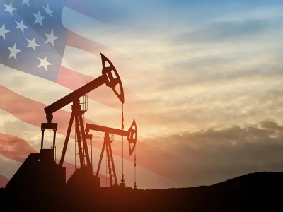 White House: US Seeks to Take Control of Iran’s Vast Oil Reserves