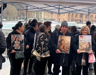 Mothers of missing soldiers hold peaceful protest outside Armenian government building