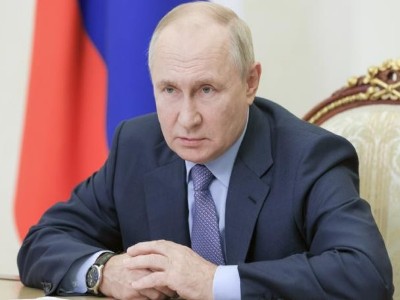 Putin: Attempts to destabilize the Middle East will inevitably strike the global energy complex