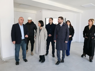 Министр образования, науки, культуры и спорта Армении ознакомилась с ремонтными работами в школах Лорийской области