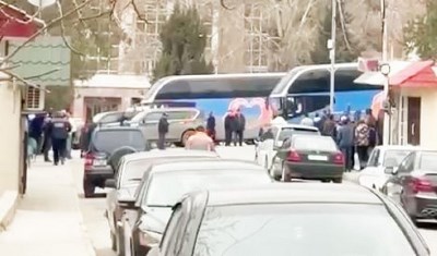 «Փաստ». Փաշինյանի մարզային «շրջայցերն» անցնում են կիսադատարկ փողոցներում
