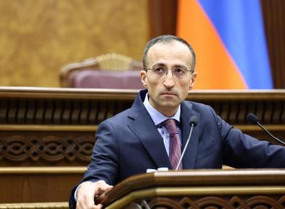 «Ժողովուրդ». Արսեն Թորոսյանի «մեգանախարարության» նախագիծը իշխանության սեղանին