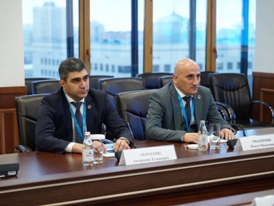 Председатель ЦИК Армении наблюдал за референдумом в Республике Казахстан
