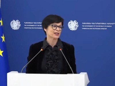 EU enlargement commissioner: Trade routes via South Caucasus become more important as war rages in North, South