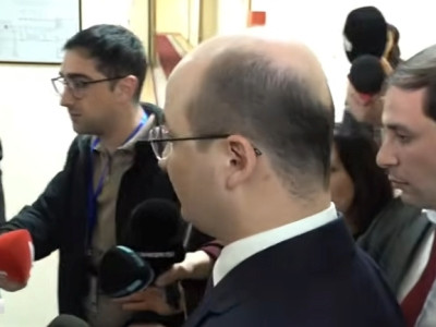 Глава СНБ назвал католикоса Ктричем Нерсисяном