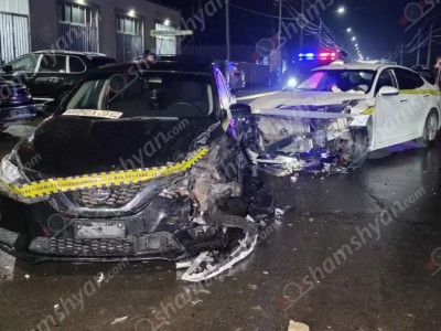 Եղվարդի խճուղում բախվել են «Kia Optima»-ն և  «Nissan Sentra»-ն․ կան վիրավորներ
