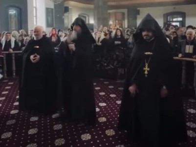 Архиепископ Микаэл впервые после ареста присутствовал на литургии в храме Семи Ран
