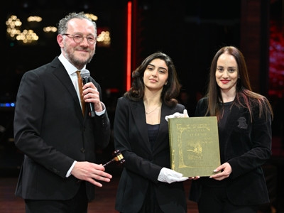 AraratBank Donates Proceeds from "Armenian Legends and Poems" to the City of Smile Foundation