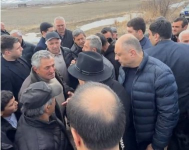 «Փաստ». Երբ հողը փախչում է ոտքերի տակից