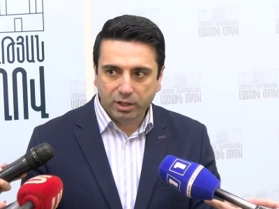 «Շանտաժ չի՞, երբ ասում եք սեպտեմբերին պատերազմ կլինի», «Վարչապետը կարող է նման կանխատեսում անել». Ալեն Սիմոնյան