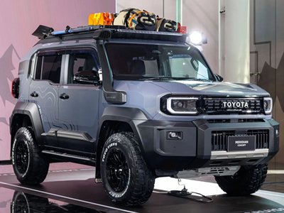 Toyota-ն սկսել է Land Cruiser FJ կոմպակտ թափքով SUV-ի վաճառքը