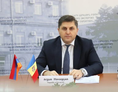 Прокуратура требует конфисковать у директора НБСЭ имущество и деньги
