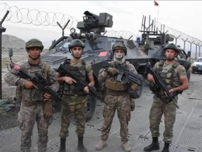Turkey evacuates troops from Baghdad
