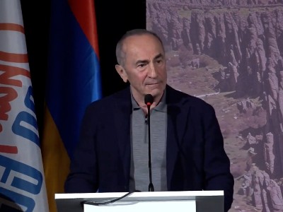 Кочарян: ««Гражданский договор» круглосуточно разрушает тезис о мире, который он продвигал 7,5 месяцев»