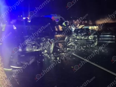 Трагическое ДТП в Чаренцаване: погиб 1 человек, трое ранены