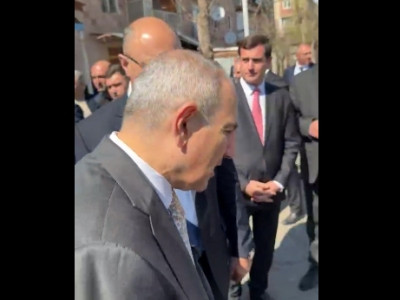 «Մահացողին ասենք՝ մի մահացի, մինչև մեր հերթը հասնի՞». Հայթաղցին Փաշինյանին խնդրեց կառուցել գերեզման տանող ճանապարհը