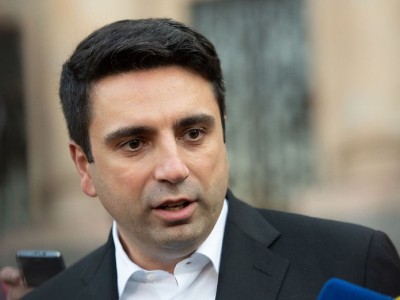 Спикер парламента: Гражданин РА 7 июня не должен допустить политической СВО в Армении