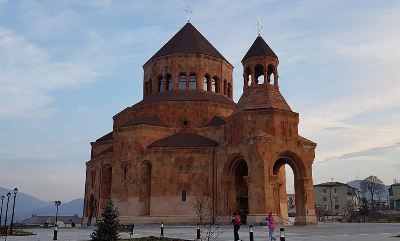 Monumentwatch.org: В оккупированном Степанакерте повреждены окна собора Пресвятой Богородицы