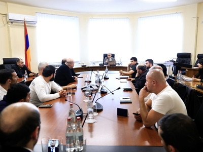 Водители такси Yandex Armenia на встрече в Комиссии по защите конкуренции: Поднятые нами вопросы решены