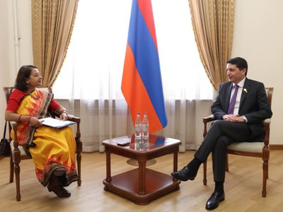 Armenia finance minister, India ambassador discuss prospects for expanding bilateral economic cooperation